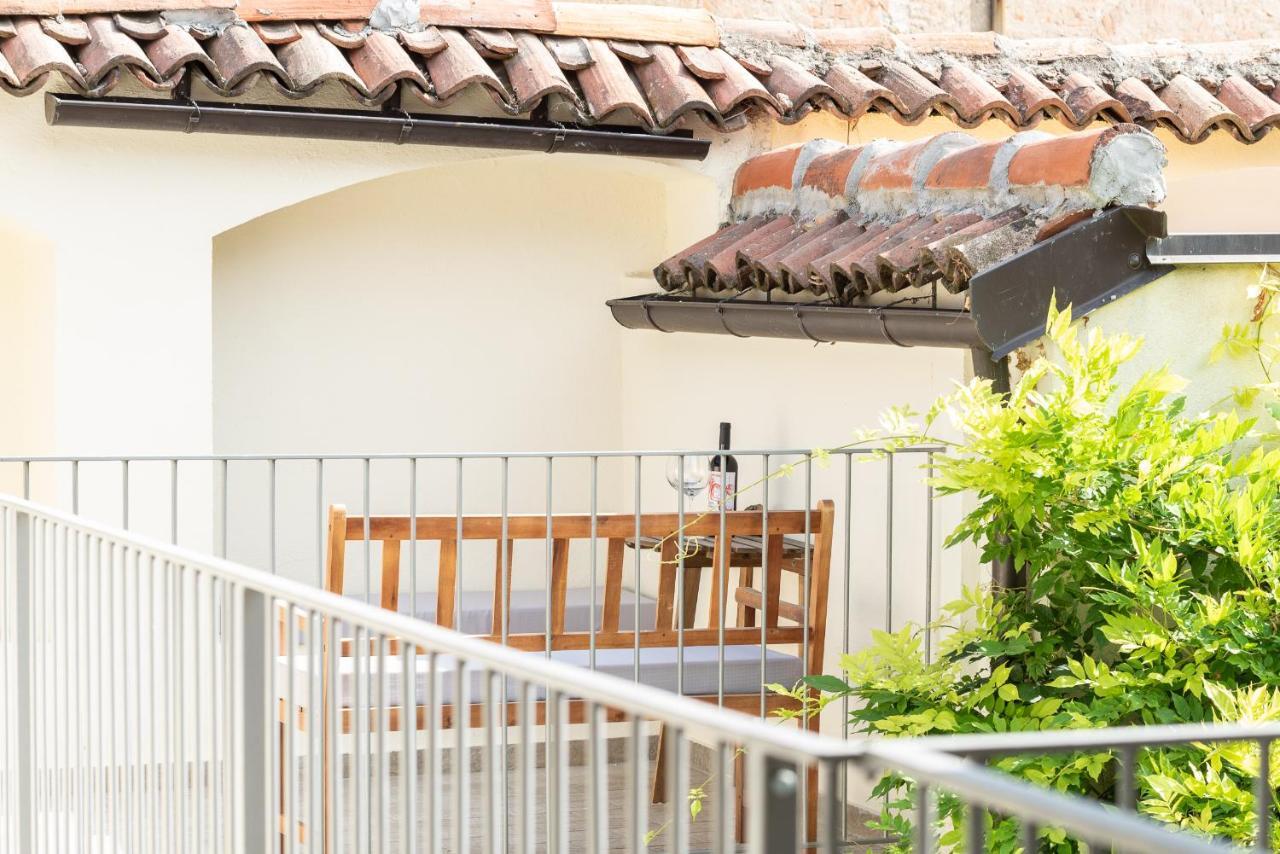 Trifulhouse Holiday Apartments ألبا المظهر الخارجي الصورة